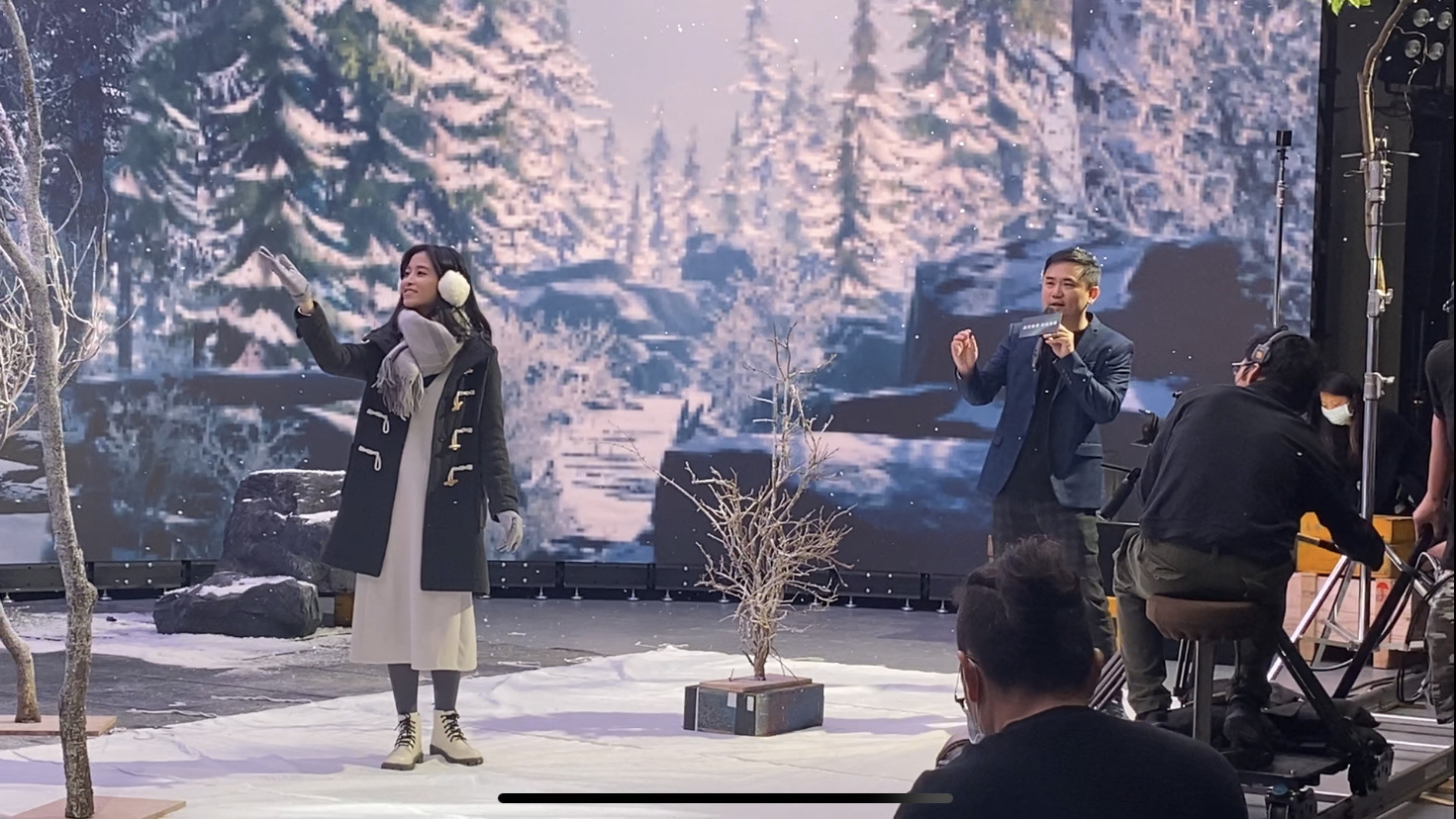 ⽜⼋体育以ALED先進顯屏技術，與金馬獎視覺特效團隊「再現影像」攜手合作打造LED虛擬攝影棚，提供沉浸式表演體驗，並精簡拍攝成本與時間